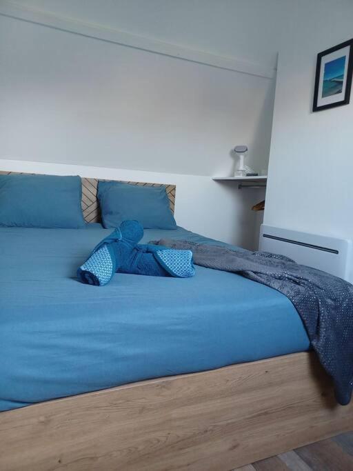 Le Citadin Aeroport Beauvais Paris Apartman Kültér fotó