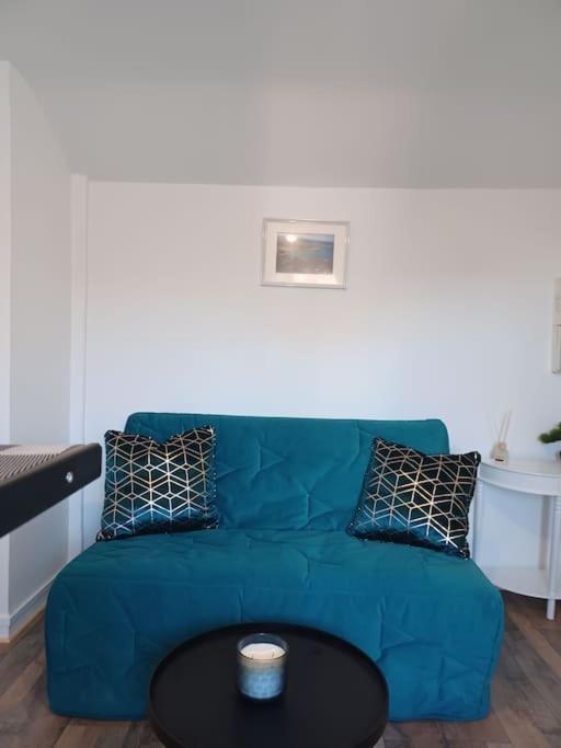 Le Citadin Aeroport Beauvais Paris Apartman Kültér fotó